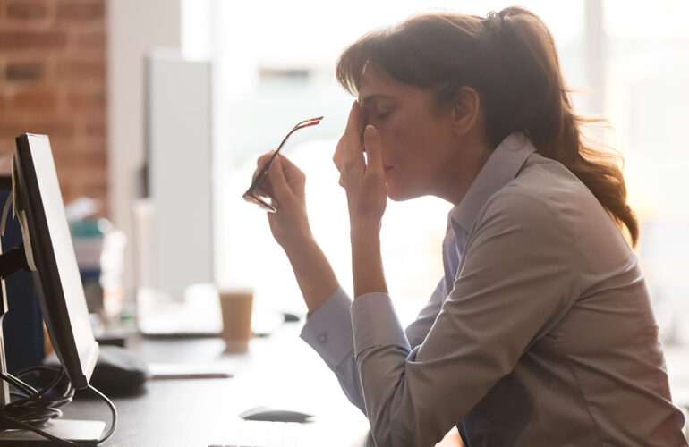 Signs an Employee is Struggling with Mental Health Issues and How to Help